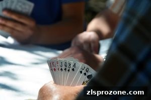 尊龙凯时平台TRC20充值推牌九：收益优化与银行卡提现全攻略